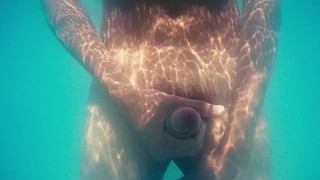 Hot teen cums underwater