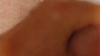 Masturbating til I cum