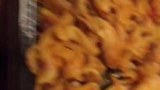 Food With My Pussy Out !!