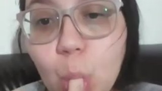 hello on a hot summer night i masturbated