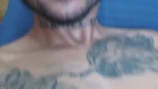 BRINCANDO COM O CUZINHO