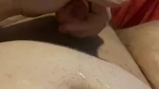 Watch me cum all over me 