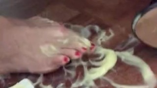Foot Squishing pudding cup 