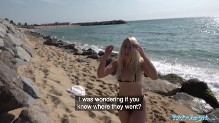 Public Agent Blonde Liz Rainbow fucked on the beach in a bikini