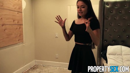PropertySex Bad roommate apologizes with blowjob and sex