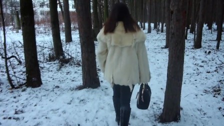 Cum in mouth after blowjob in the winter forest!