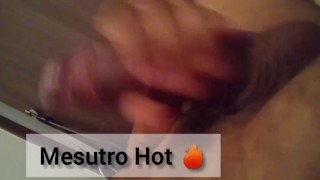 هنا أعطيك كل حليبي 💦