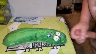 Pickle Rick facial