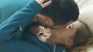SENSATIONAL Nursing, Making Out, Dry Humping Jeans - GREAT Cumshot (15:18)