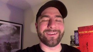 Naughty USB-C Plugs Get Sassy If Plugged In Wrong