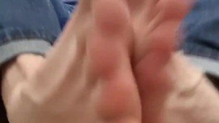 Нюхай Их, Сучка !!!