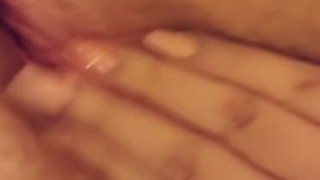 Cute Chubby rubs her clit for daddy