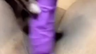 Ebony Slut Creates Waterfall 
