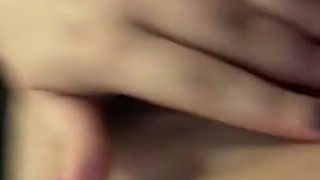 Pretty thick pussy with pretty painted nails 