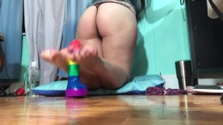 Oily ass & feet dildo FOOTJOB