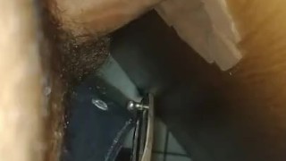 Boquete no gloryhole no Rio de Janeiro