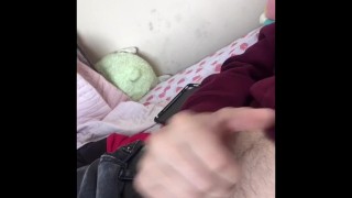 Twink jerks off during lunch break