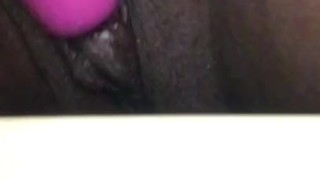 Wet chocolate fat pussy 