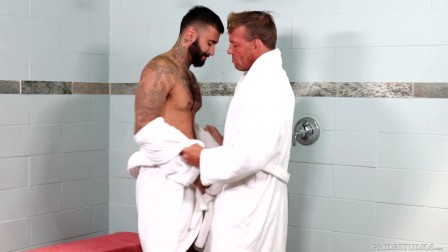 MenOver30 - Hot Older Men Have Public Shower Sex After Workout