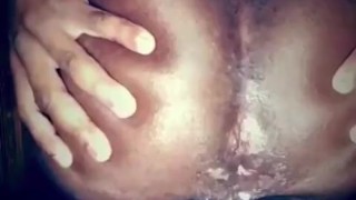 Making my bussy wink and leak