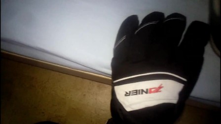Cum on DC Spartan with Gloves