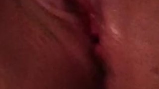 Squirting While a Play with my pussy