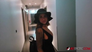 Fucking tattooed slut Heidi Van Horny in the shower