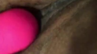 Play with my juicy squirting pussy!