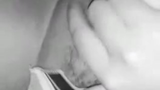 I masturbate my juicy pussy while he is gone ! -Judzimm 