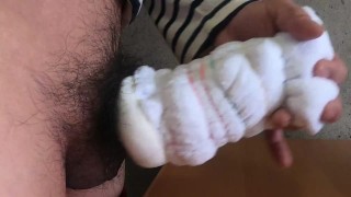超気持ちいいタオルで作ったオナホでオナニー