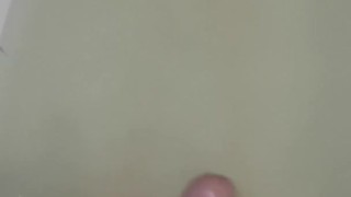 Jerking off in the bath