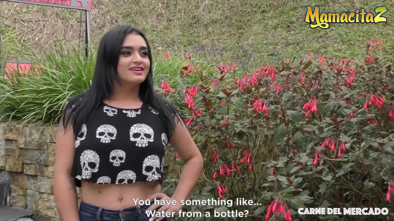 Carne Del Mercado - Super Hot Latina Teen Outdoor Threesome Sex