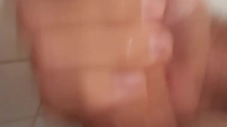 Masturbação gozando muito