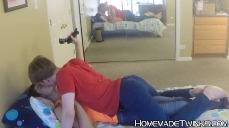 Bareback banging in homemade video for twink horny dudes