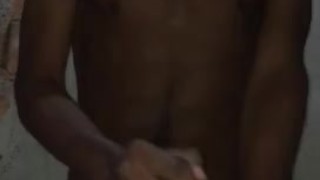 Jovencito masturbandose