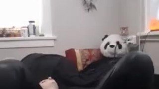 Submissive in laytex spanks and fucks herself ONLY for you