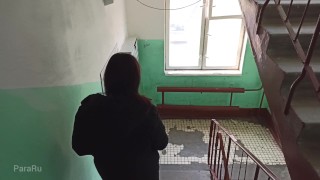 Гуляю голая в общественном месте во время короновируса