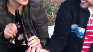 Su amigo para follarselo porno en español - Seba Terry