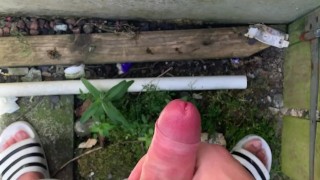 British teen boy jerks off and cums outside on the wall (OUTDOOR CUM)