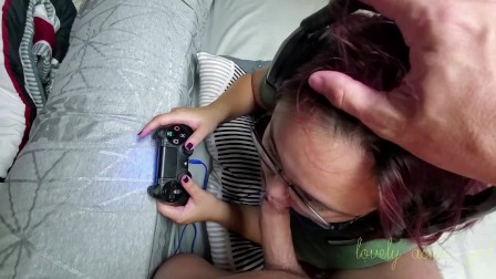 Gamer girl gets an ass full of cum playing Fortnite
