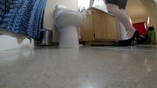 Potty Training Tiny Husband Giantess