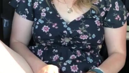 Hotwife Masturbates in Car After a Stressful Day at Work - Horny Whore