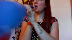 Nicoletta plays with these big balloons until she comes into a fantastic orgasm