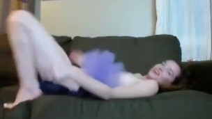 teen dancer rids the dick hard