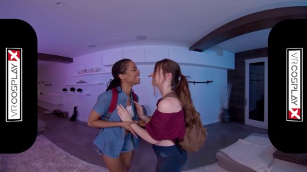 THE LAST OF US Ellie and Riley Threesome in VR XXX Parody