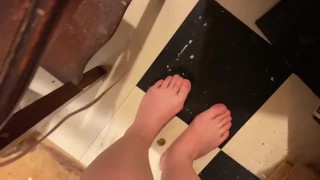 What’s popping 3 barefoot 