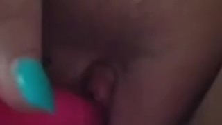 Amateur Bisexual GoodHeadBecky cums in hotel room