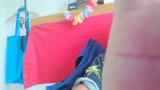 Hand job 2 XL precum hole and good cum