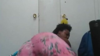 Bbw with Fro and Flowers