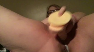 Pregnant milf creams and squirts just for you 